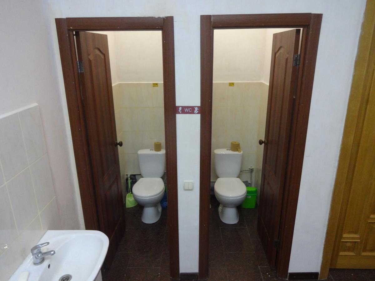 Hostel Ok Hotel เคียฟ ภายนอก รูปภาพ