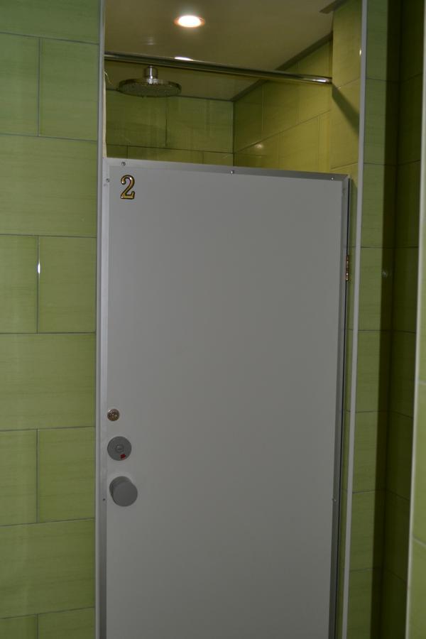 Hostel Ok Hotel เคียฟ ภายนอก รูปภาพ